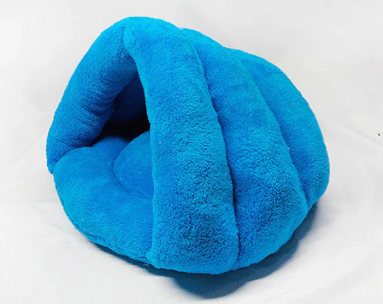 Cozy Cat/Dog Sleeping Bag for Pets in 2 sizes.