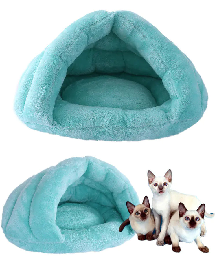 Cozy Cat/Dog Sleeping Bag for Pets in 2 sizes.