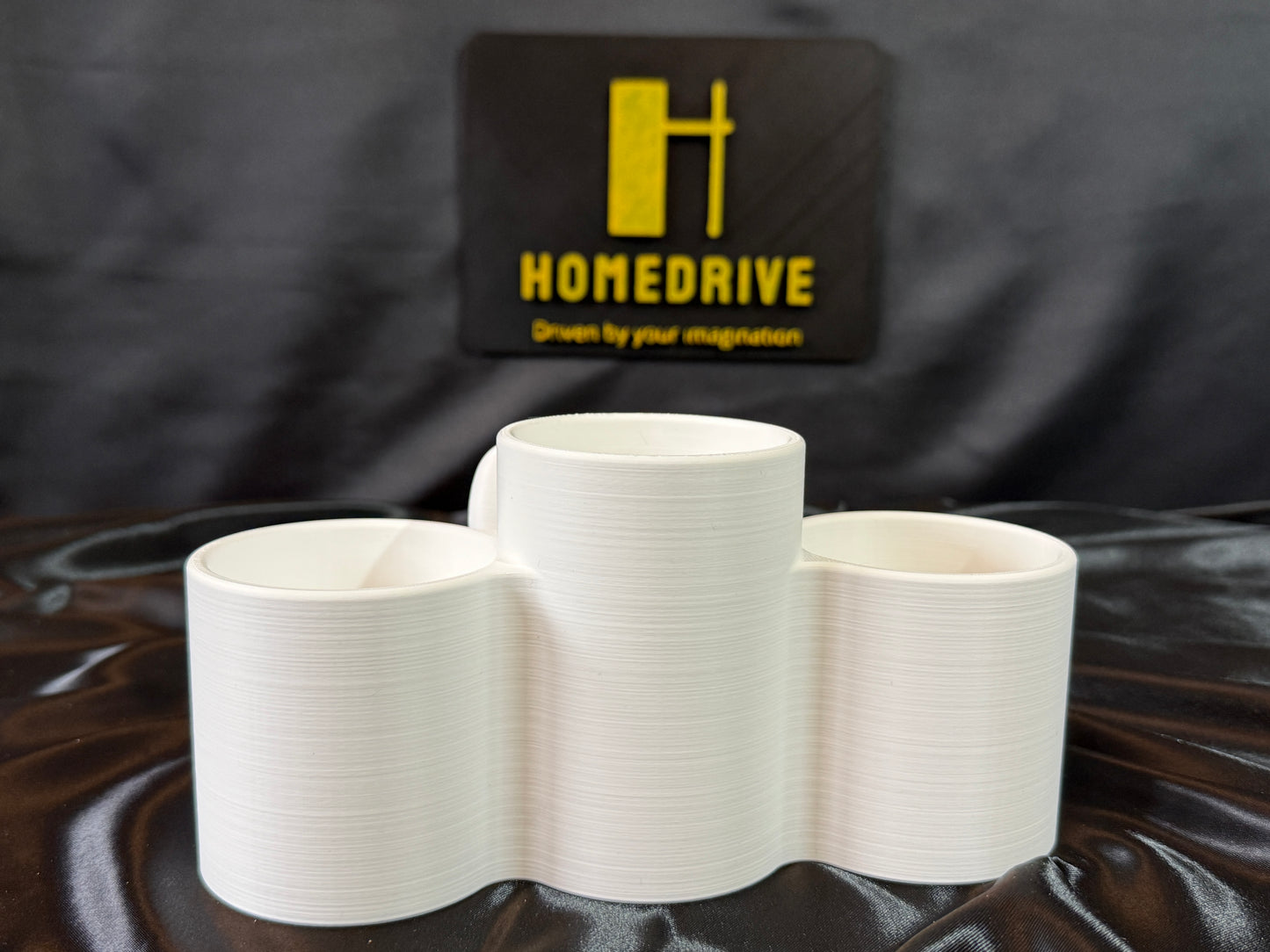 Universal Bow Design Container