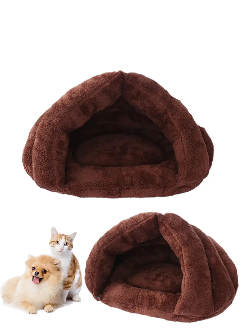 Cozy Cat/Dog Sleeping Bag for Pets in 2 sizes.
