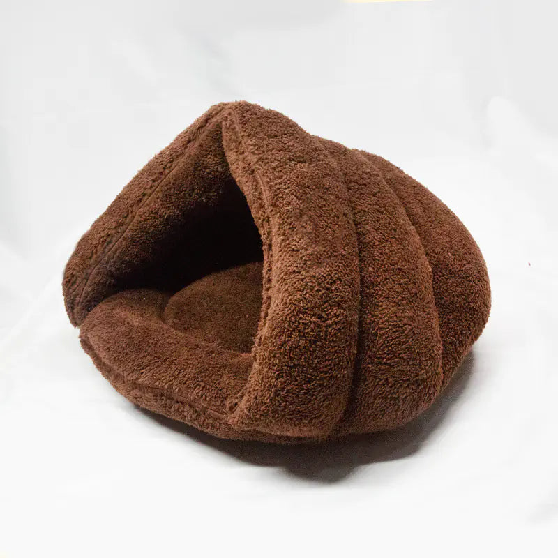 Cozy Cat/Dog Sleeping Bag for Pets in 2 sizes.